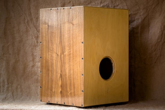 A cajon store